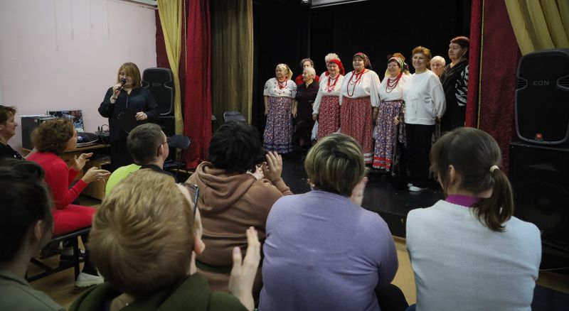 Концерт для посетителей клуба 